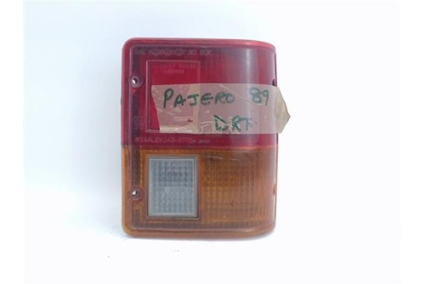Recambio de piloto trasero derecho para mitsubishi pajero referencia OEM IAM MB283726  