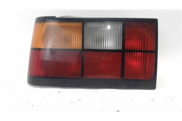 Recambio de piloto trasero izquierdo para volvo serie 440 referencia OEM IAM 3454330  