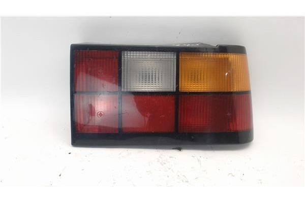 Recambio de piloto trasero derecho para volvo serie 440 referencia OEM IAM 3454331  