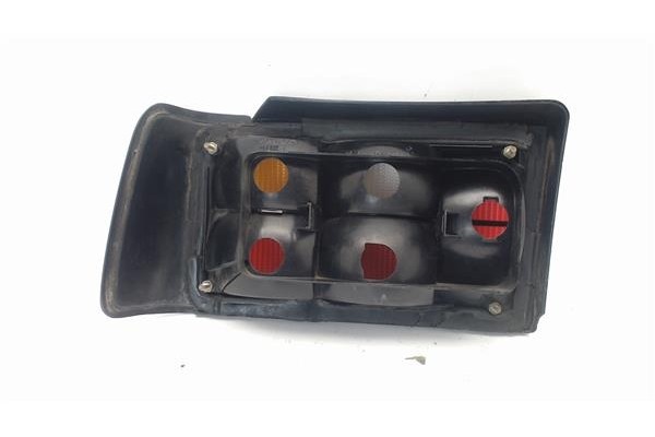 Recambio de piloto trasero derecho para volvo serie 440 referencia OEM IAM 3454331  