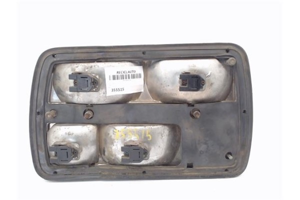 Recambio de piloto trasero derecho para seat 124 referencia OEM IAM 6119084  