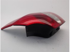 Recambio de piloto trasero derecho para renault laguna ii grandtour (kg0) referencia OEM IAM 8200002472  