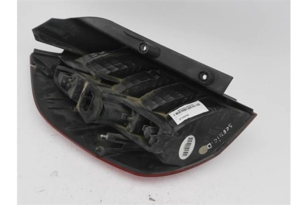 Recambio de piloto trasero derecho para renault scenic ii (jm) referencia OEM IAM 8200493375  
