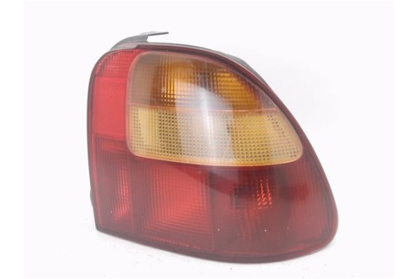 Recambio de piloto trasero derecho para rover rover 400 (rt) 1.4 414 i (4-ptas.) referencia OEM IAM XFB101420  