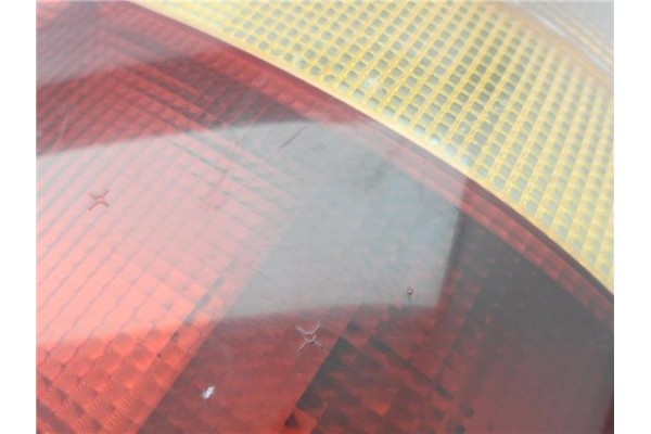 Recambio de piloto trasero derecho para rover rover 400 (rt) 1.4 414 i (4-ptas.) referencia OEM IAM XFB101420  