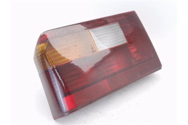 Recambio de piloto trasero izquierdo para rover montego 1.6 referencia OEM IAM BK1157746  