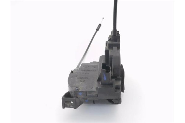 Recambio de cierre electromagnetico delantero derecho para renault clio iii 1.5 dci (br17, cr17) referencia OEM IAM 8200300125  