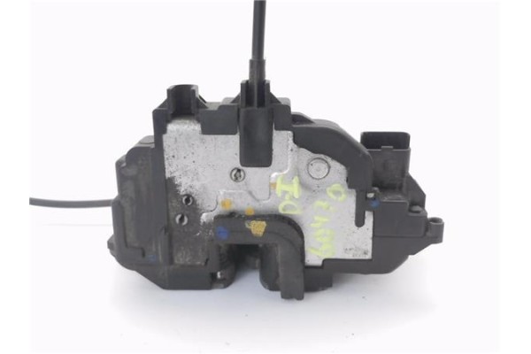 Recambio de cierre electromagnetico delantero izquierdo para renault clio iii 1.5 dci (br17, cr17) referencia OEM IAM 8200300123