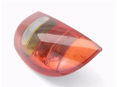 Recambio de piloto trasero derecho para opel corsa b 1.2 top (e) referencia OEM IAM 90444810  