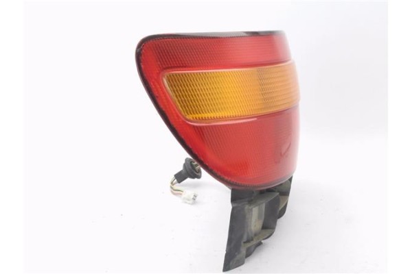 Recambio de piloto trasero izquierdo para toyota carina (t19) 2.0 i (st191) referencia OEM IAM 8156005040  