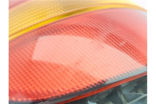 Recambio de piloto trasero izquierdo para toyota carina (t19) 2.0 i (st191) referencia OEM IAM 8156005040  