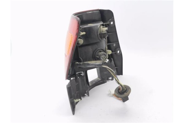 Recambio de piloto trasero derecho para toyota carina (t19) 2.0 i (st191) referencia OEM IAM 8155005040  