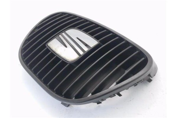Recambio de rejilla capo para seat cordoba berlina (6l2) 1.9 tdi referencia OEM IAM 6L0853651  