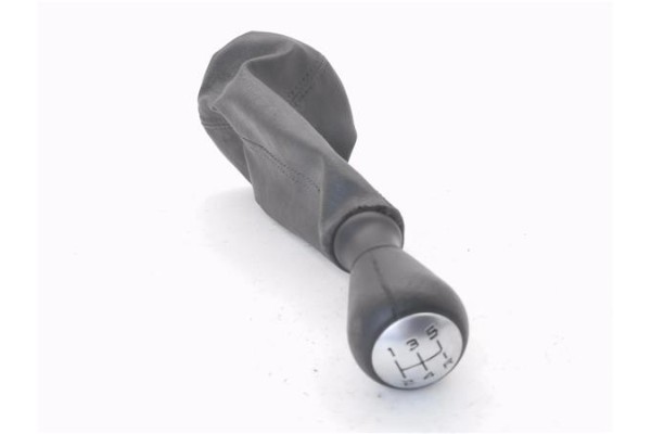 Recambio de pomo palanca cambio para citroen berlingo 1.9 d sx combi referencia OEM IAM 2403K4  