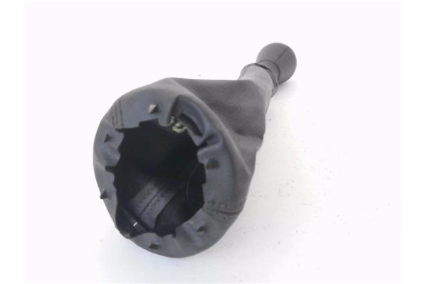 Recambio de pomo palanca cambio para citroen berlingo 1.9 d sx combi referencia OEM IAM 2403K4  