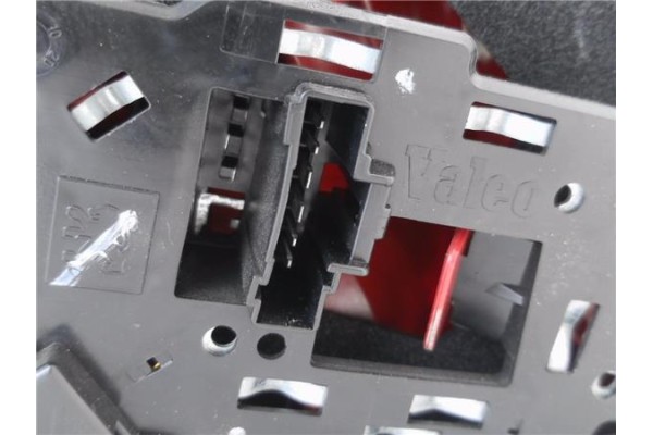 Recambio de piloto trasero derecho para peugeot 307 (3a/c) 2.0 hdi 135 referencia OEM IAM 6351P3  