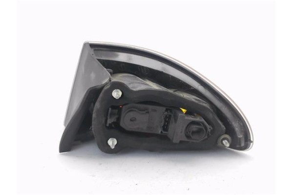 Recambio de piloto trasero izquierdo para seat cordoba berlina (6l2) 1.9 tdi referencia OEM IAM 6L5945257  