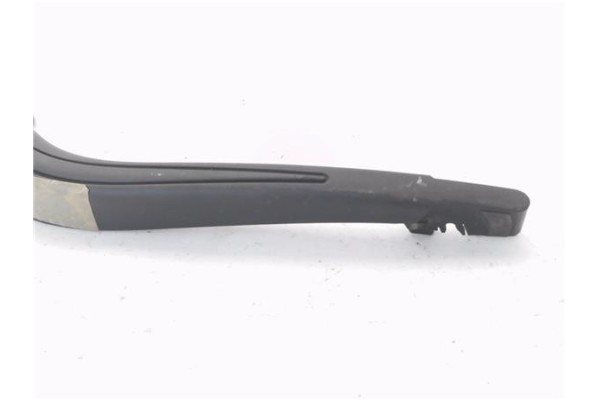 Recambio de brazo limpiaparabrisas trasero para fiat scudo furgón 1.9d referencia OEM IAM A80007277  