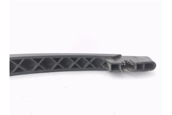 Recambio de brazo limpiaparabrisas trasero para peugeot 307 (s1) 1.4 xn referencia OEM IAM 9636279777  
