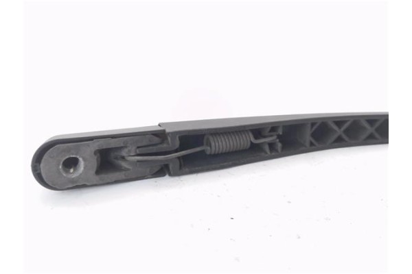 Recambio de brazo limpiaparabrisas trasero para peugeot 307 (s1) 1.4 xn referencia OEM IAM 9636279777  
