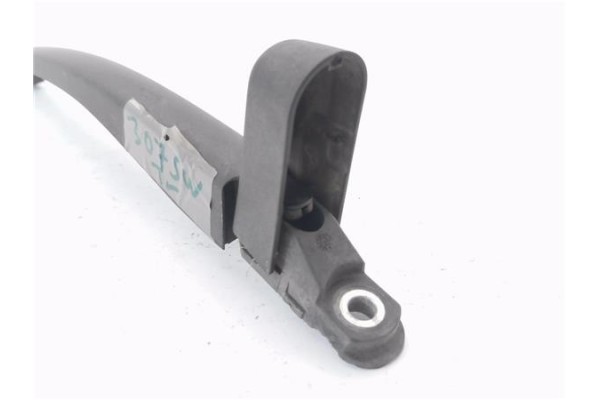 Recambio de brazo limpiaparabrisas trasero para peugeot 307 (s1) 1.4 xn referencia OEM IAM 9636279777  