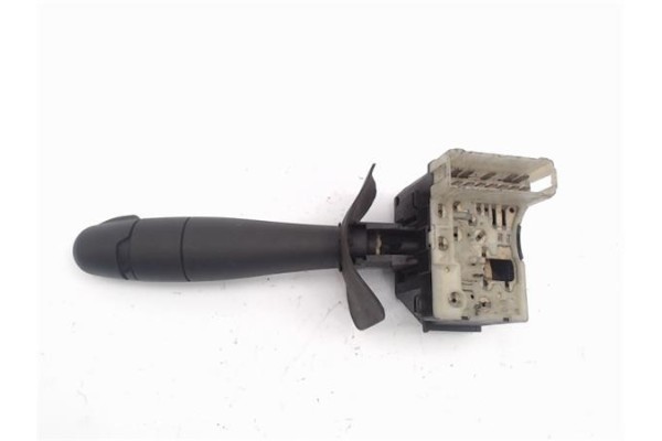 Recambio de mando limpiaparabrisas para renault clio ii fase ii (b/cb0) referencia OEM IAM   