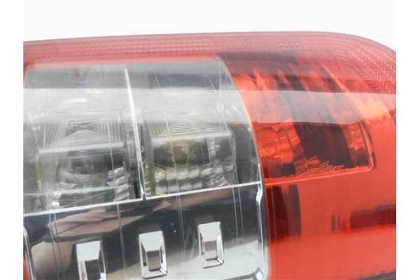 Recambio de piloto trasero derecho para citroen berlingo 1.9 d sx combi referencia OEM IAM 9657976980  
