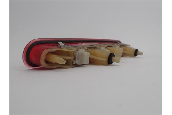 Recambio de luz central de freno para peugeot 207 1.6 hdi referencia OEM IAM 6350Y2  