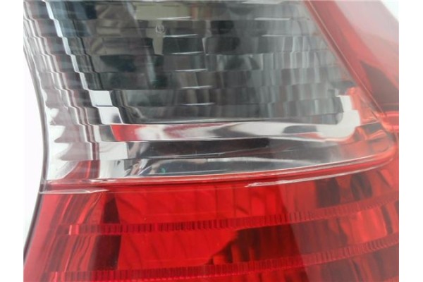Recambio de piloto trasero derecho para citroen c4 coupe 1.6 hdi referencia OEM IAM 9684504877  