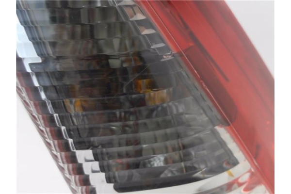 Recambio de piloto trasero derecho para citroen c4 coupe 1.6 hdi referencia OEM IAM 9684504877  