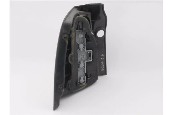 Recambio de piloto trasero derecho para opel zafira 1.9 cdti referencia OEM IAM 154421948R  