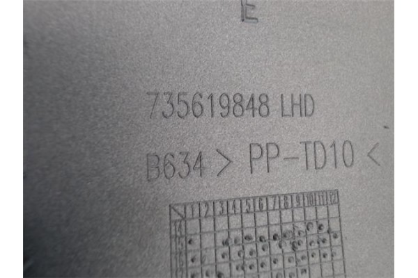 Recambio de embellecedor consola salpicadero para fiat 500 1.2 referencia OEM IAM   