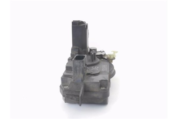 Recambio de cierre electromagnetico delantero derecho para opel zafira 1.9 cdti referencia OEM IAM 13210749  
