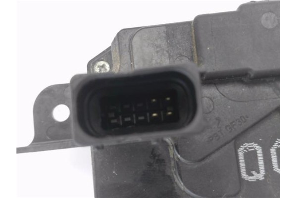 Recambio de cierre electromagnetico delantero derecho para opel zafira 1.9 cdti referencia OEM IAM 13210749  