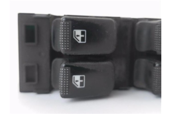 Recambio de mando elevalunas delantero izquierdo para hyundai matrix (fc) 1.5 crdi referencia OEM IAM 9357017100YN  