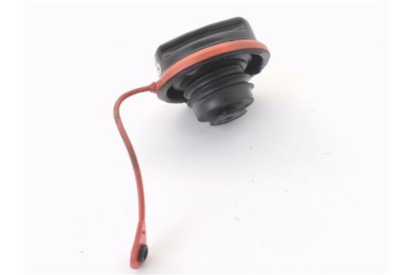 Recambio de tapon combustible para opel zafira 1.9 cdti referencia OEM IAM 13140958  