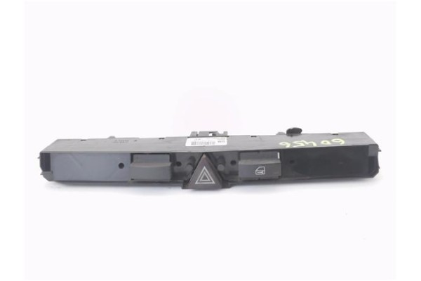 Recambio de interruptor luces emergencia para opel zafira 1.9 cdti referencia OEM IAM 13100105 03758075XF 