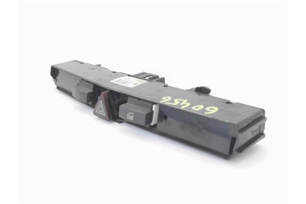 Recambio de interruptor luces emergencia para opel zafira 1.9 cdti referencia OEM IAM 13100105 03758075XF 