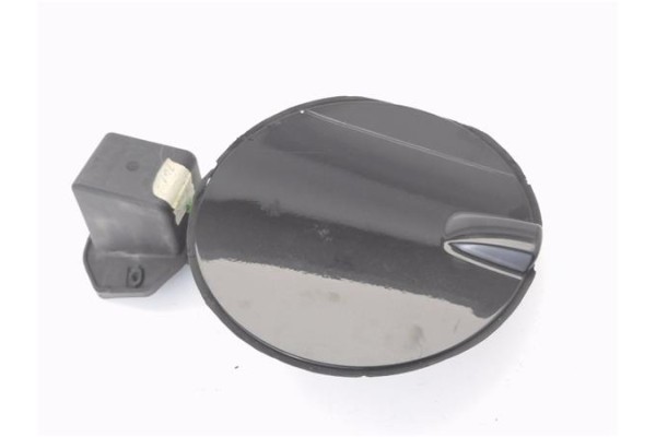 Recambio de tapa exterior combustible para opel zafira 1.9 cdti referencia OEM IAM 13214862 13188951 