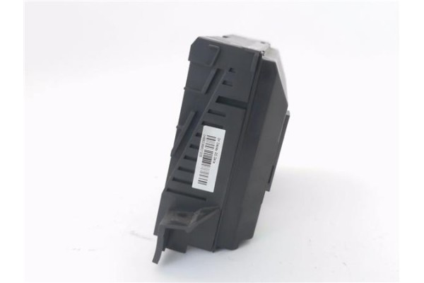 Recambio de pantalla para opel zafira 1.9 cdti referencia OEM IAM 13265116  