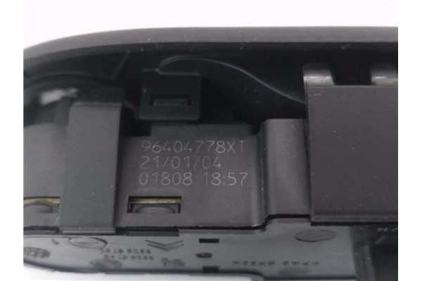 Recambio de mando elevalunas delantero izquierdo para peugeot 307 (3a/c) 2.0 hdi 135 referencia OEM IAM 96404778XT  