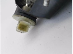 Recambio de piloto porton trasero derecho para mitsubishi colt cz3 berl. 5 (z30a) 1.1 inform (d) referencia OEM IAM MN105626  