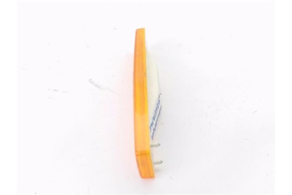 Recambio de reflectante paragolpes trasero para hyundai galloper santamo 2.0 referencia OEM IAM 92307M20  