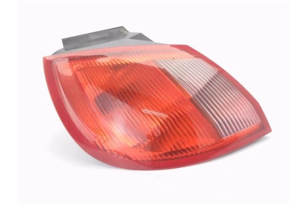Recambio de piloto trasero izquierdo para mitsubishi colt cz3 berl. 5 (z30a) 1.1 inform (d) referencia OEM IAM MR957365  