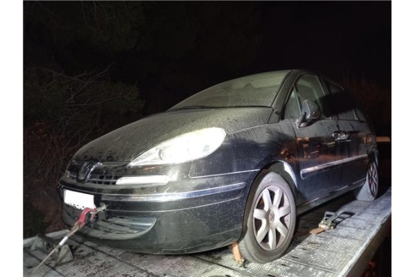 peugeot 807 (2002) del año 
