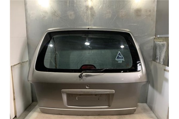 Recambio de porton trasero para kia carnival 2.9 td referencia OEM IAM   