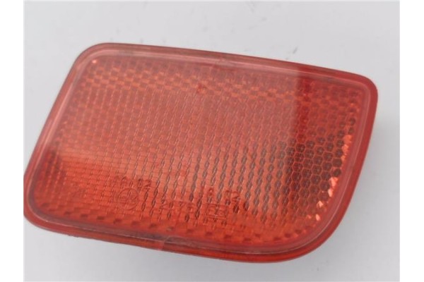 Recambio de reflectante paragolpes trasero para renault scenic ii (jm) 1.5 dci (jm02, jm13) referencia OEM IAM 820052643A  