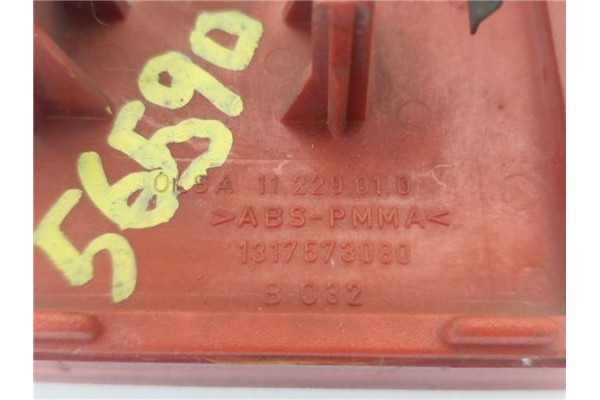 Recambio de reflectante paragolpes trasero para peugeot boxer furgón (244) 2.2 hdi referencia OEM IAM 1317573080  