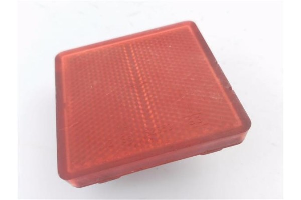 Recambio de reflectante paragolpes trasero para peugeot boxer furgón (244) 2.2 hdi referencia OEM IAM 1317573080  