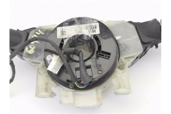 Recambio de mando intermitencia para nissan almera tino (v10m) 1.8 básico referencia OEM IAM 25560AV615  